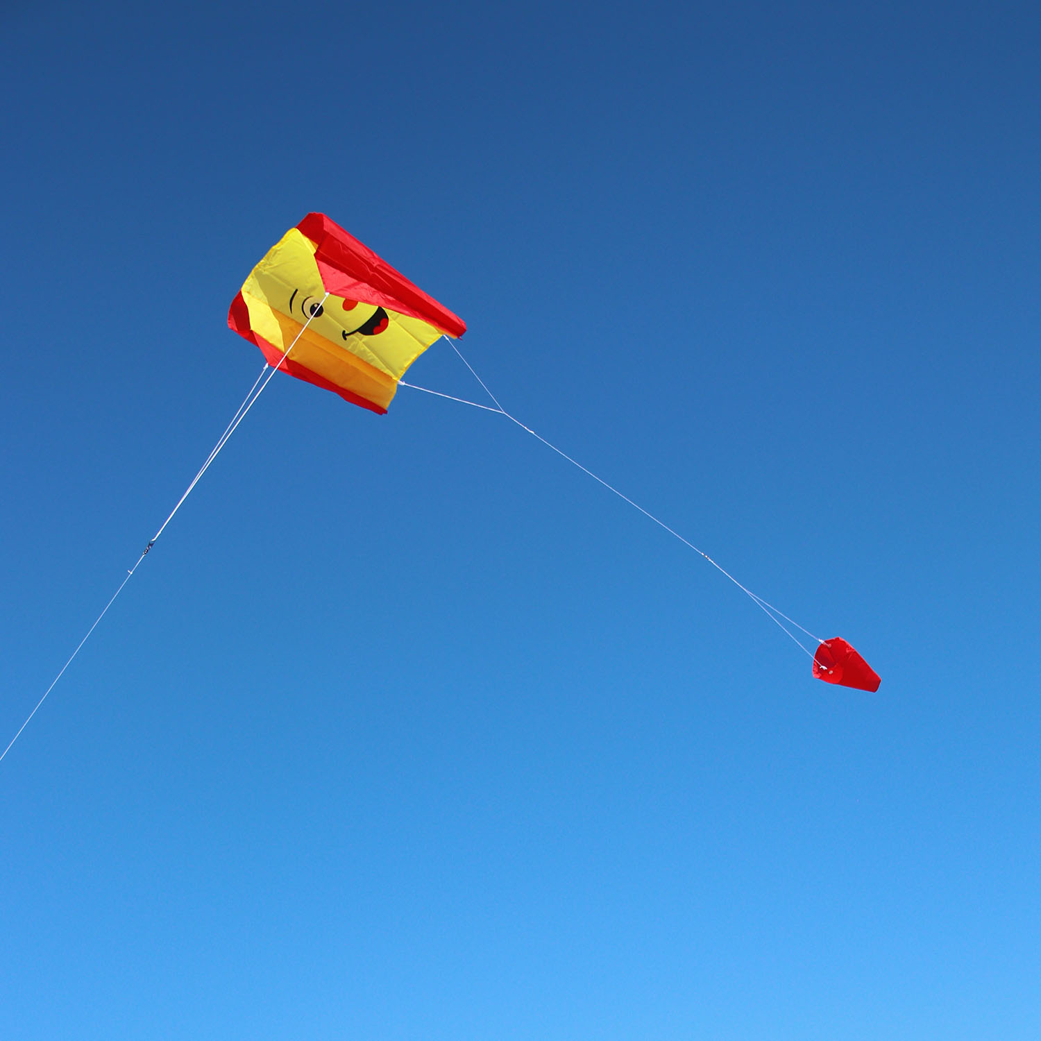 Wolkenstürmer - Kinderdrachen Sled Smile Gelb Strand Wolkenstürmer - Kinderdrachen Sled Smile Gelb Strand