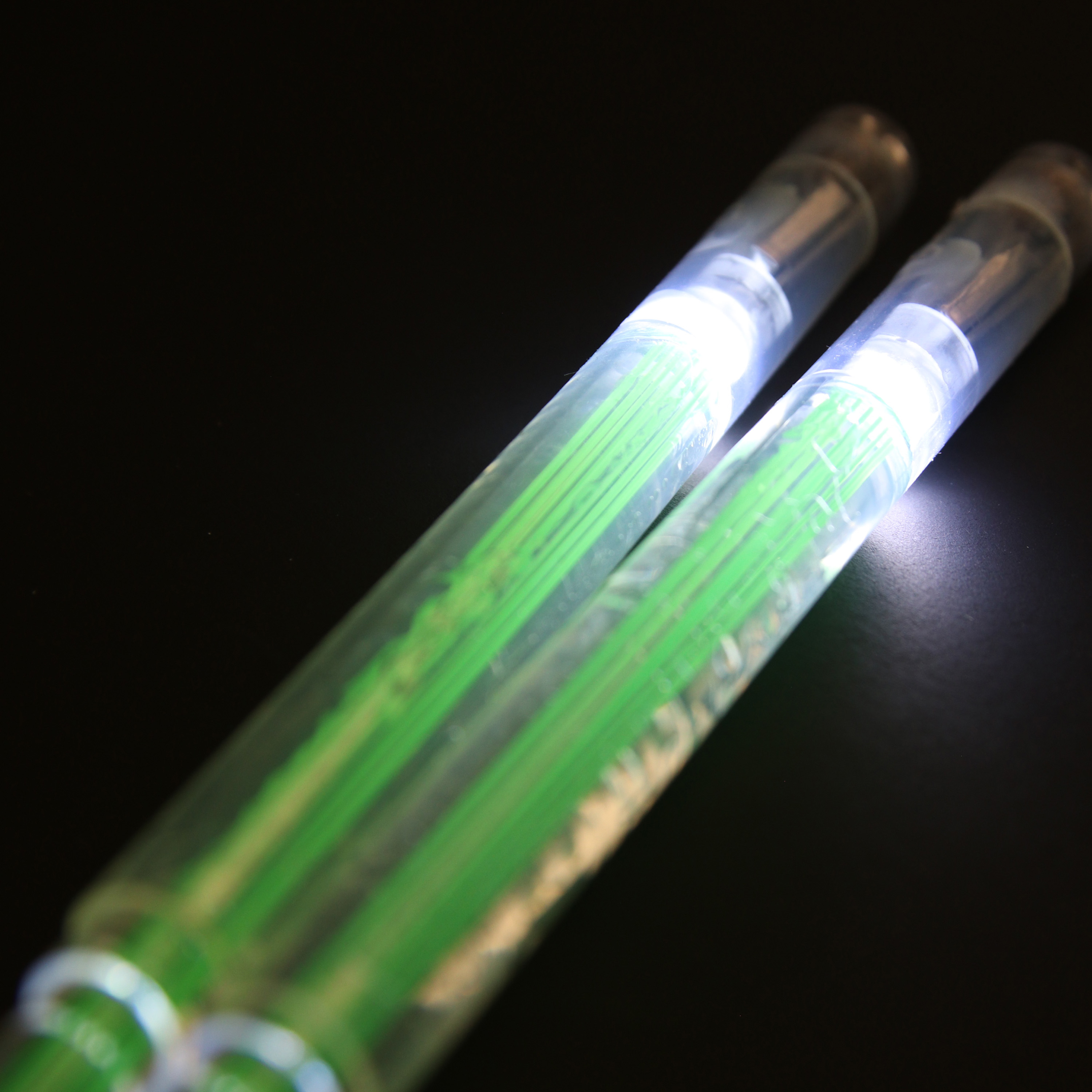 Juggle Dream Diabolo Handstäbe LED 31,5cm (grün)